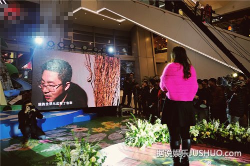 奥运冠军刘春红获浪漫求婚 网友送祝福 奥运冠军刘春红获浪漫求婚 网友送祝福