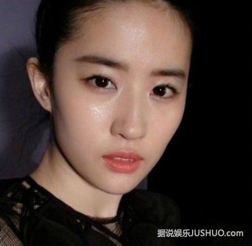 不化妆才是真美女!绝版刘亦菲素颜照清纯似邻家小妹 不化妆才是真美女!绝版刘亦菲素颜照清纯似邻家小妹
