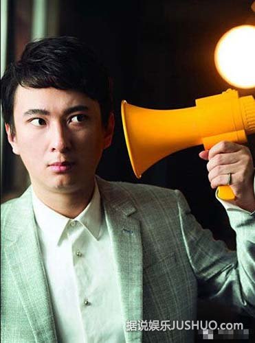 揭嫩模杀手王思聪的后宫团：说好的不喜欢嫩模呢？