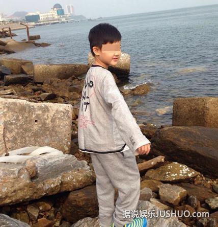 孙楠与前妻买红妹7岁儿子近照曝光 父子模样酷似