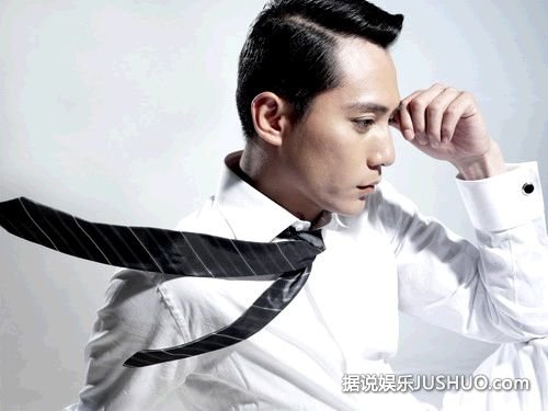 刘烨晒面容沧桑照 被调侃是“挖煤哥”