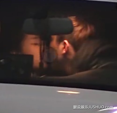 杨紫与神秘男舌吻疑陷热恋 男友身份遭起底 杨紫与神秘男舌吻疑陷热恋 男友身份遭起底