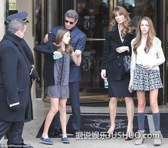 史泰龙女儿艳名远播 个个惊艳 身材姿色俱佳 史泰龙女儿艳名远播 个个惊艳 身材姿色俱佳