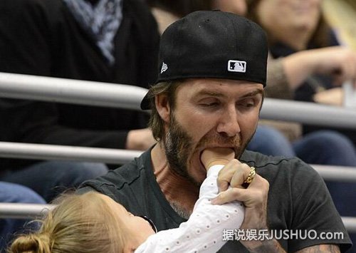 世界上最帅的男人和他的“情人”