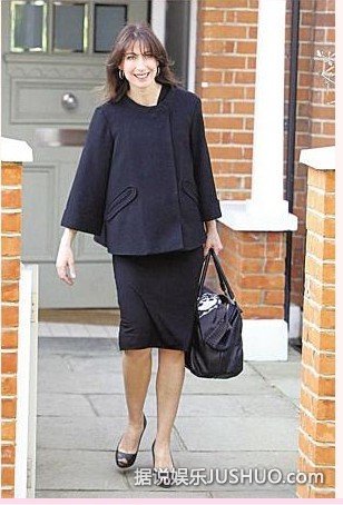 江若琳坛蜜饭岛爱 盘点穿丁字裤博眼球的女星 江若琳坛蜜饭岛爱 盘点穿丁字裤博眼球的女星