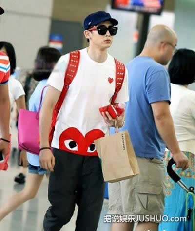 尼坤首度回应与Tiffany恋情：我会照顾好她