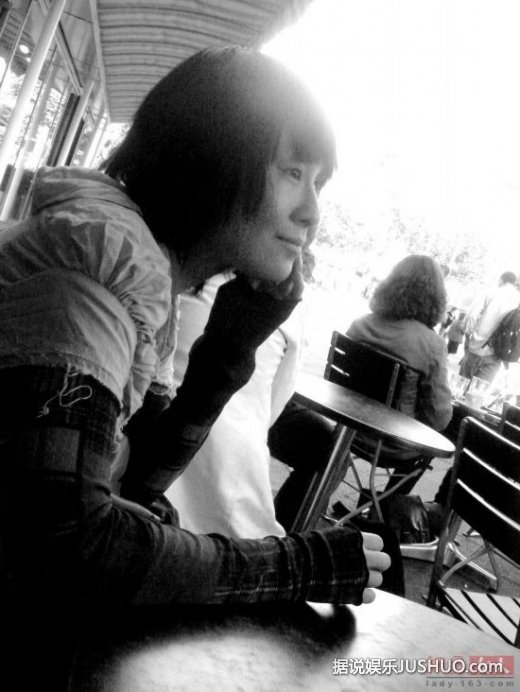 罗琦清纯邓紫棋撞脸Ella 《我是歌手2》众星旧照曝光