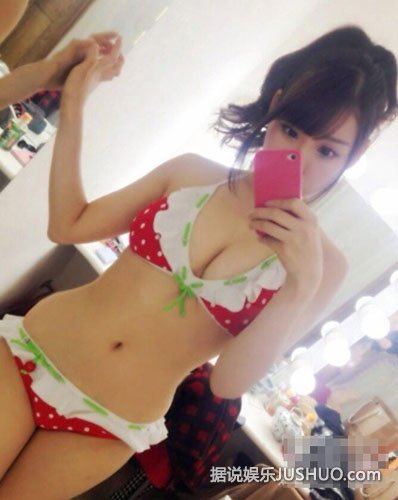 日本女优人体艺术写真集 喷血私拍照香体四溢（图）