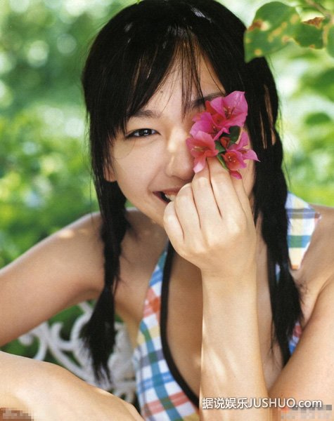 邻家女孩一般的日本治愈系女生新垣结衣