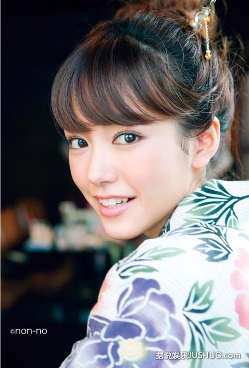 桐谷美玲迎25岁生日 曾入选全球100位最美脸蛋 桐谷美玲迎25岁生日 曾入选全球100位最美脸蛋