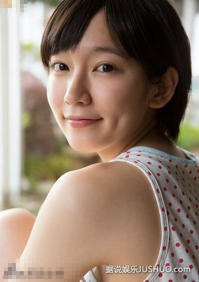 日本酒窝美女吉岡里帆美照 清纯性感典范