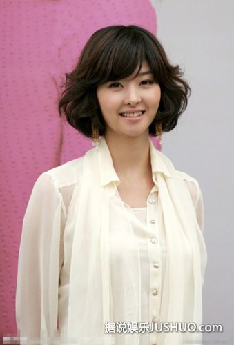 韩国女演员拍戏裸胸喂奶 近景特写未打马赛克