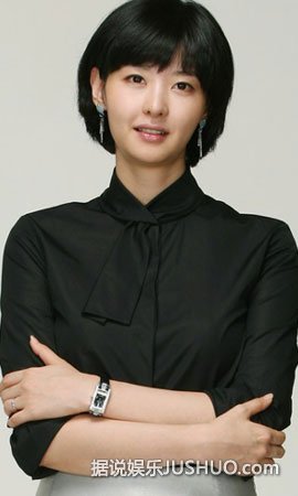 韩国女演员拍戏裸胸喂奶 近景特写未打马赛克