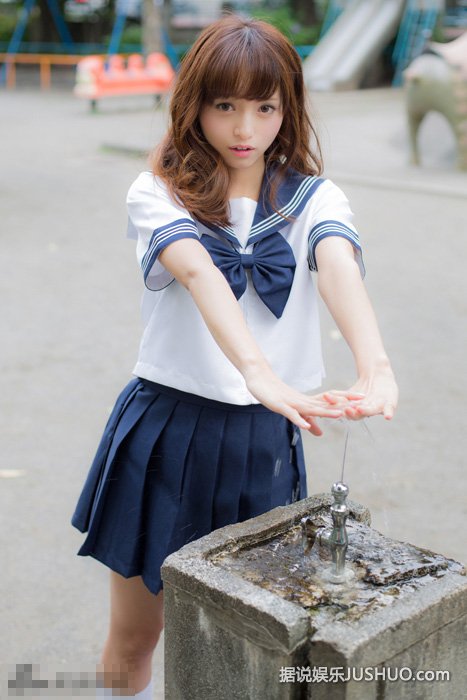 日本制服美少女三田寺圆拍写真大片 治愈可爱