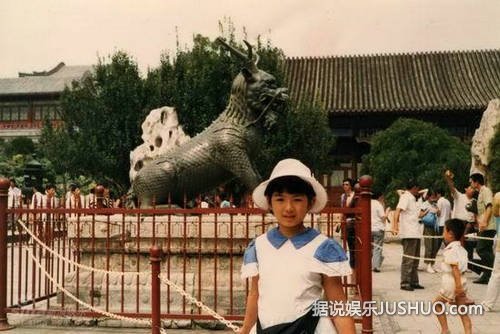 黄奕出轨遭前夫补刀 揭黄奕成长往事：曾认香港干爹