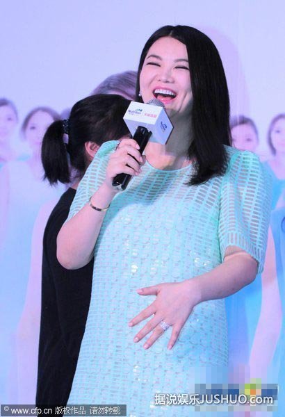 李湘昔日屌丝囧照遭曝光 画面“香艳”火辣不忍直视