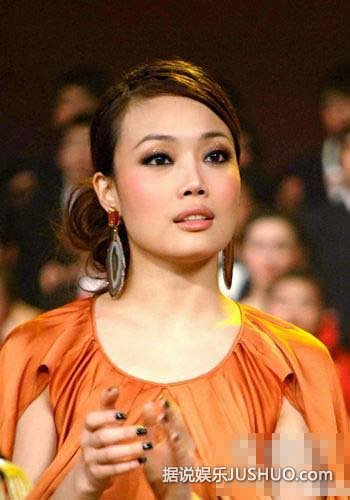 娱乐圈中被成龙父子“潜规则”的10大女星