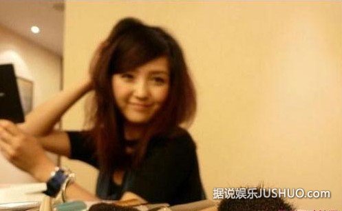 女星借肉体搏出位！揭娱乐圈精心策划的“艳照门”事件