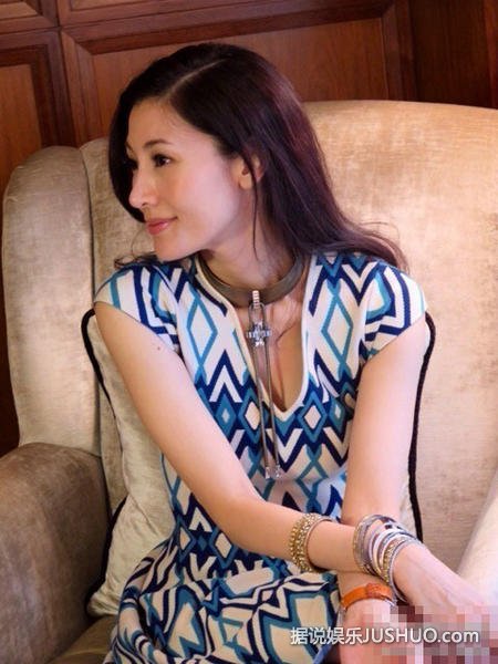 揭秘谭咏麟婚姻内幕：二女共侍一夫