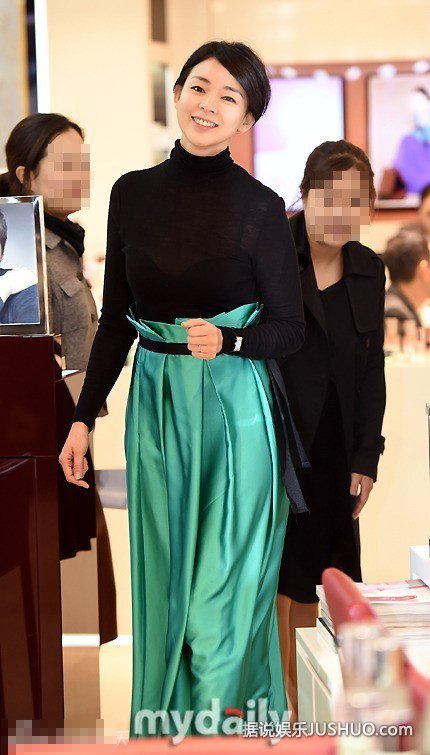 日模矢野志保透视露内衣 胸部高耸 日模矢野志保透视露内衣 胸部高耸