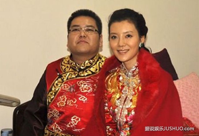 毕福剑何炅成龙 揭秘娱乐圈十大神秘媒人/图