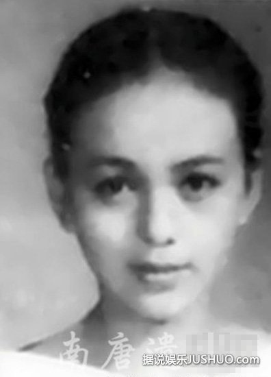 雪姨王琳《男人装》写真性感 昔日美照曝光