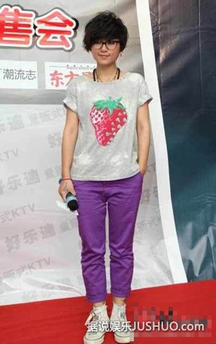 周笔畅整容前后对比照曝光 假小子1秒变宅男女神