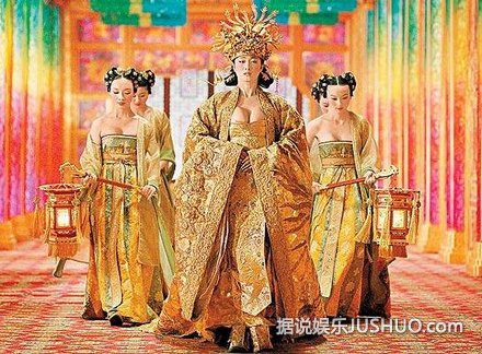 唐朝的女人为何喜欢坦胸露乳？