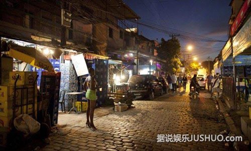 巴西妓女自曝最爱两国球迷 世界杯期间生意火爆 巴西妓女自曝最爱两国球迷 世界杯期间生意火爆