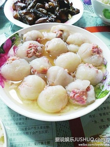 高校食堂现神菜西瓜炒肉 盘点舌尖上的黑暗料理