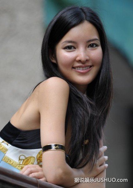 王菲刘若英黄圣依 揭秘中鲜为人知的“官三代”女星 王菲刘若英黄圣依 揭秘中鲜为人知的“官三代”女星