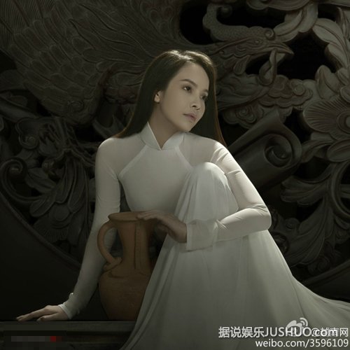 越南女兵大尺度艳照曝光 网友调侃:这咋打仗 越南女兵大尺度艳照曝光 网友调侃:这咋打仗