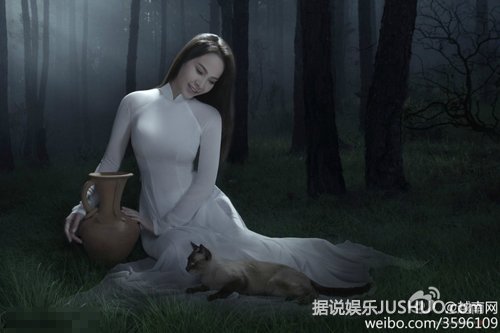 越南女兵大尺度艳照曝光 网友调侃:这咋打仗 越南女兵大尺度艳照曝光 网友调侃:这咋打仗