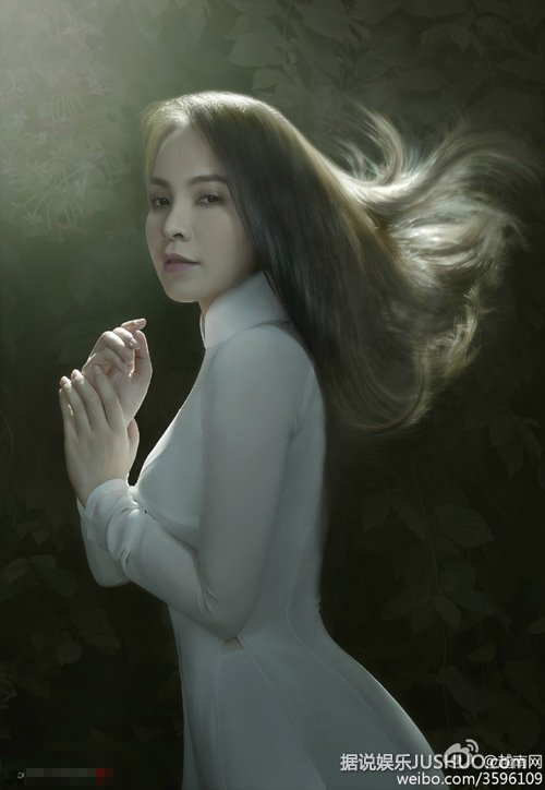 越南女兵大尺度艳照曝光 网友调侃:这咋打仗 越南女兵大尺度艳照曝光 网友调侃:这咋打仗