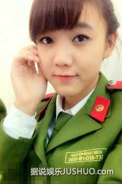 越南女兵大尺度艳照曝光 网友调侃:这咋打仗 越南女兵大尺度艳照曝光 网友调侃:这咋打仗