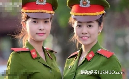 越南女兵大尺度艳照曝光 网友调侃:这咋打仗 越南女兵大尺度艳照曝光 网友调侃:这咋打仗