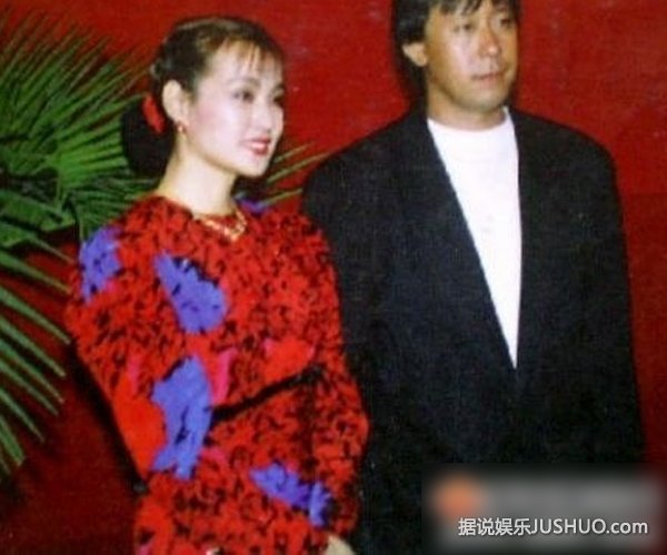 揭秘众明星原配：王刚三婚姜文曾娶老外