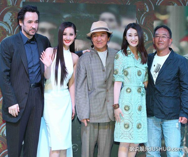 成龙催古巨基生孩子 梁咏琪缺席 成龙催古巨基生孩子 梁咏琪缺席