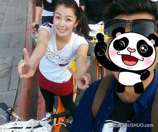 小三周婷羽骑车游公园 晒美照一扫劈腿阴霾