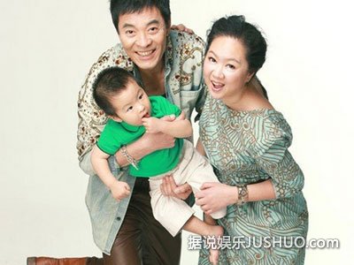 曝刘德华3岁女儿近照 那些老来得子的明星们