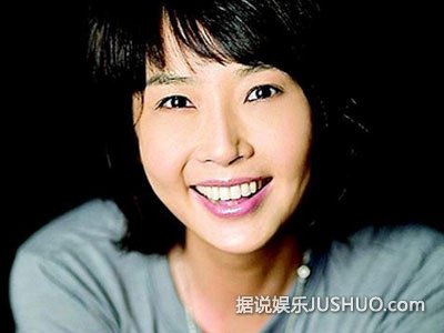 香港女主播梁静雯自杀身亡 亲友伤心痛哭