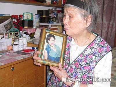 梅妈只剩半条命 顾不上儿子长瘤