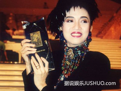 梅妈只剩半条命 顾不上儿子长瘤