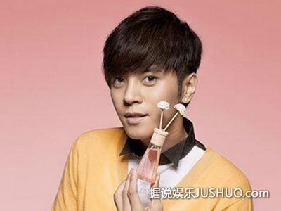 罗志祥晒童年青涩旧照 被赞为百分百纯天然 罗志祥晒童年青涩旧照 被赞为百分百纯天然