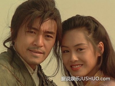 朱茵帮女儿挑礼物 曝周星驰分手曾痴等朱茵