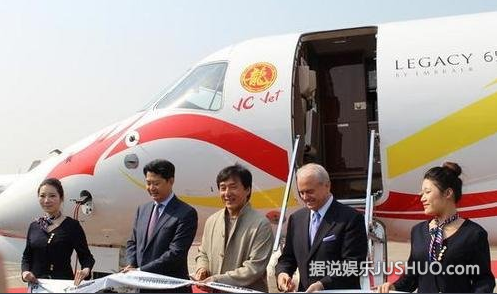 揭秘成龙价值2亿私人飞机