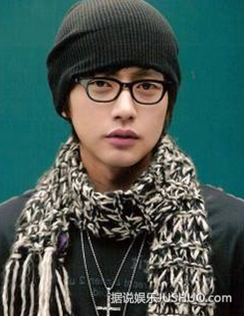 朴海镇自曝单身称全智贤是理想型