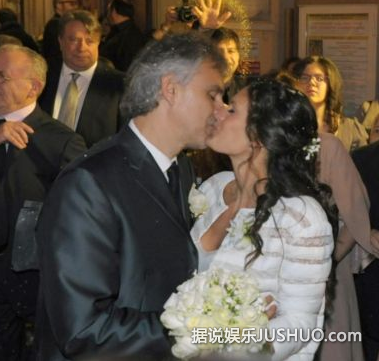 安德烈波切利大婚 盲人的奋斗史