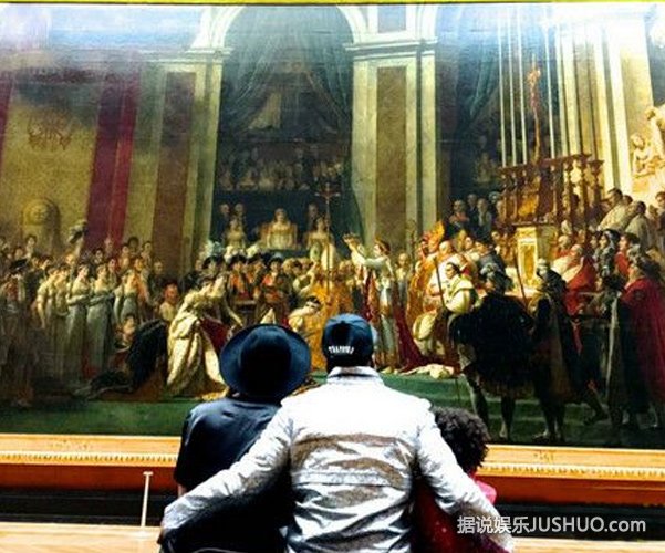 碧昂斯包场卢浮宫 称只是私人参观