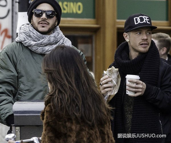 出柜男星亚当兰伯特与男友旧情复燃